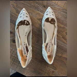 Badgley Mischka flats